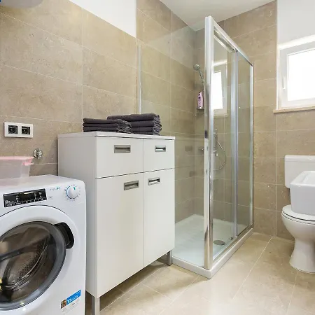 Apartment Anna Porec